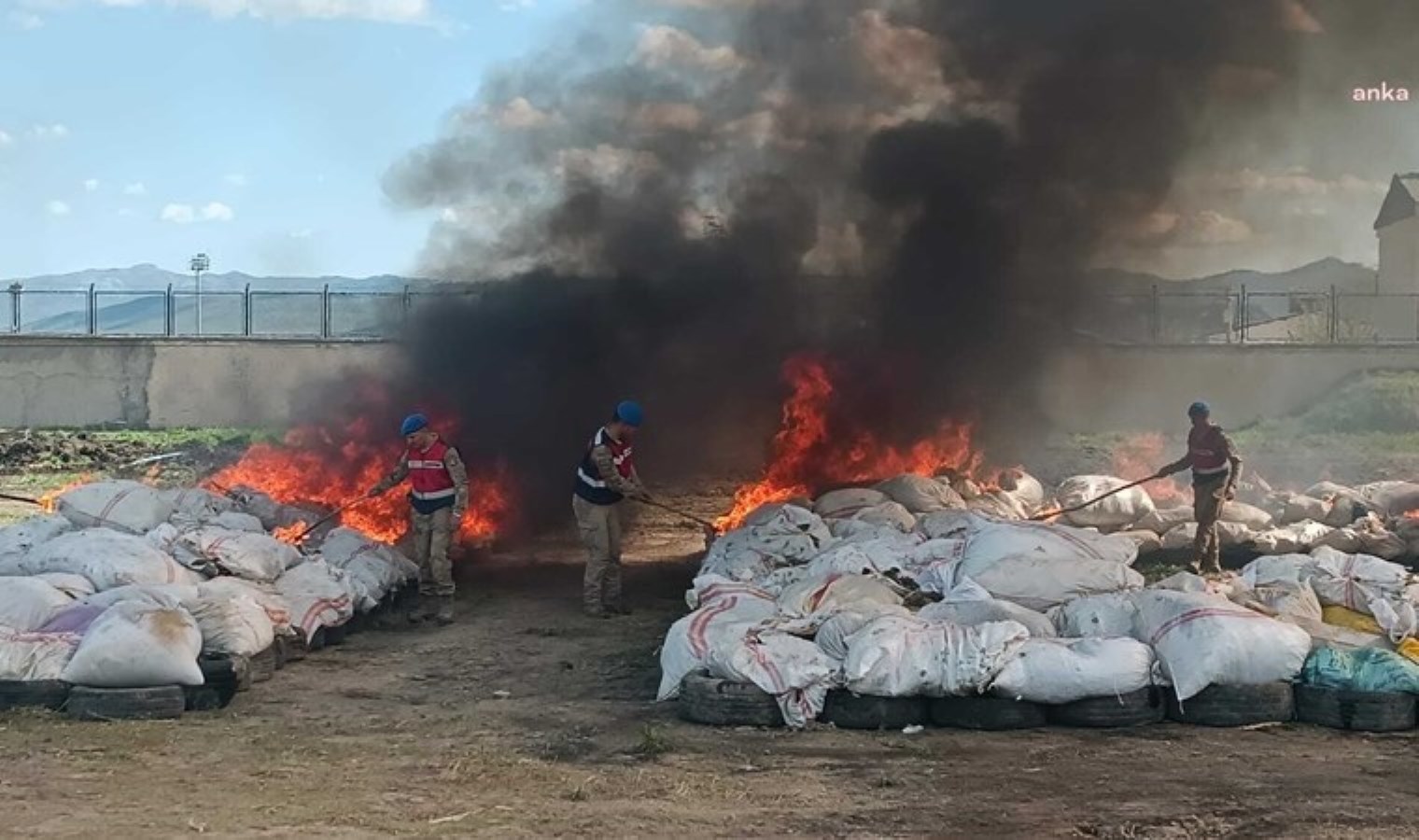 Piyasa değeri 10 milyar TL… 20 ton uyuşturucu imha edildi