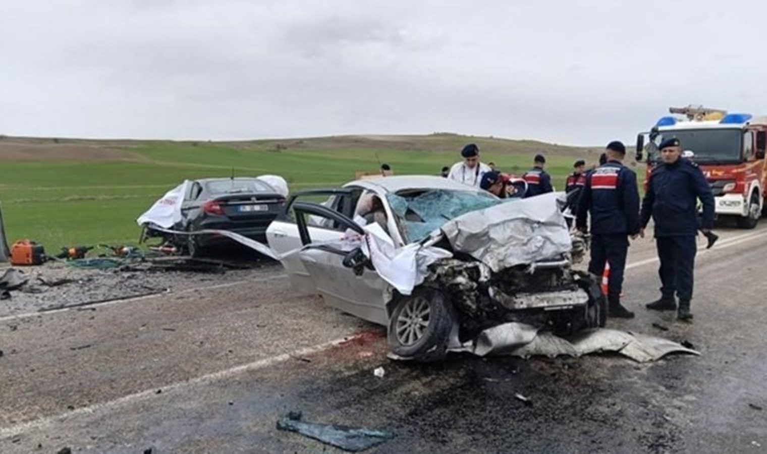 Ramazan Bayramı öncesi Ankara’da katliam gibi kaza: Çok sayıda can kaybı var!