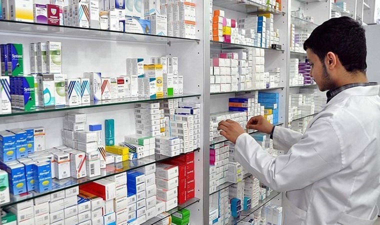 Resmi Gazete’de yayımlandı! İlaç fiyatları için yeni düzenleme: Eczacılar artık o kaybı yaşamayacak…