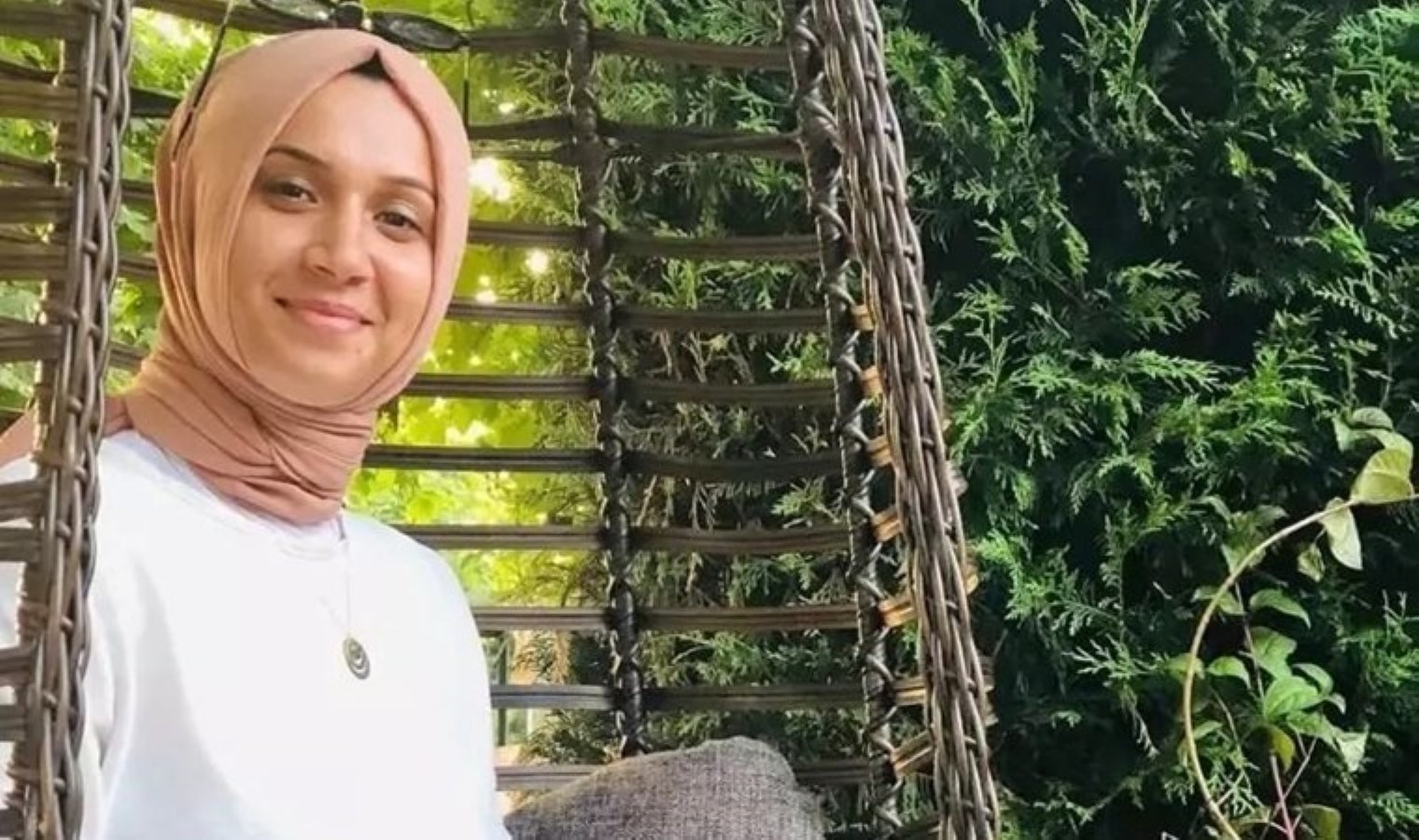 Sakarya’da kadın cinayeti… Eşinin boğazını keserek katletti!