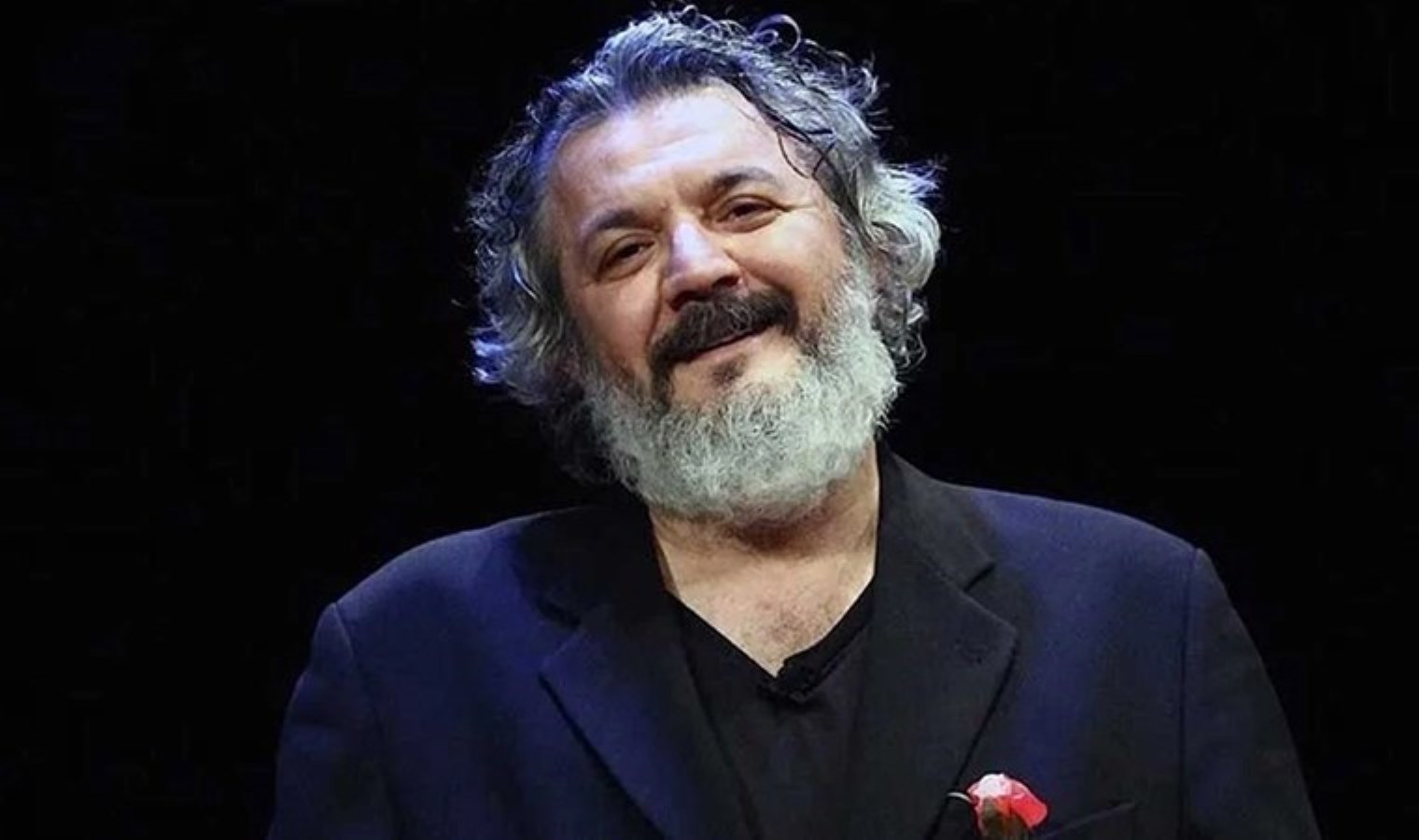 Sanatçı Müfit Can Saçıntı’dan ‘İmamoğlu’ göndermeli bayram mesajı