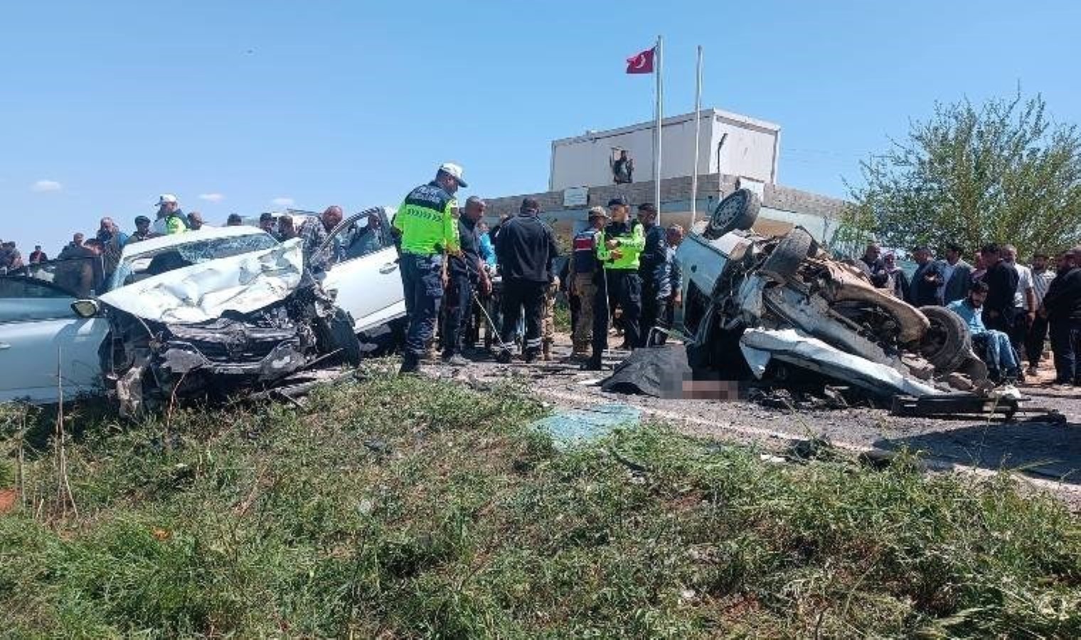 Şanlıurfa’da feci kaza: Ölüler ve yaralılar var!