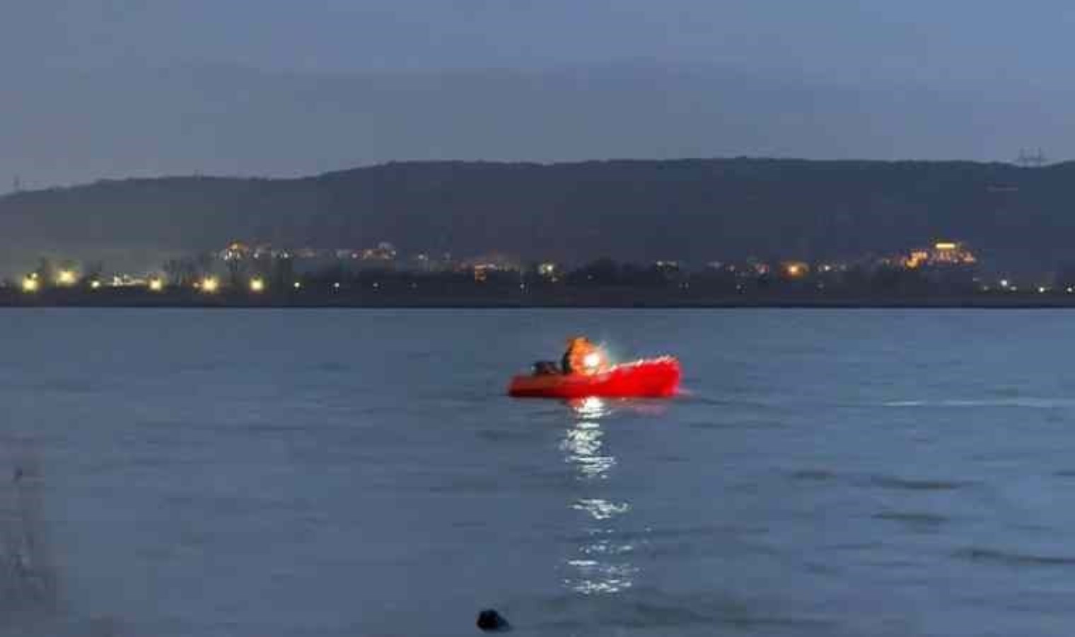 Sapanca Gölü’nde kano alabora oldu: 15 yaşındaki çocuk kayıp