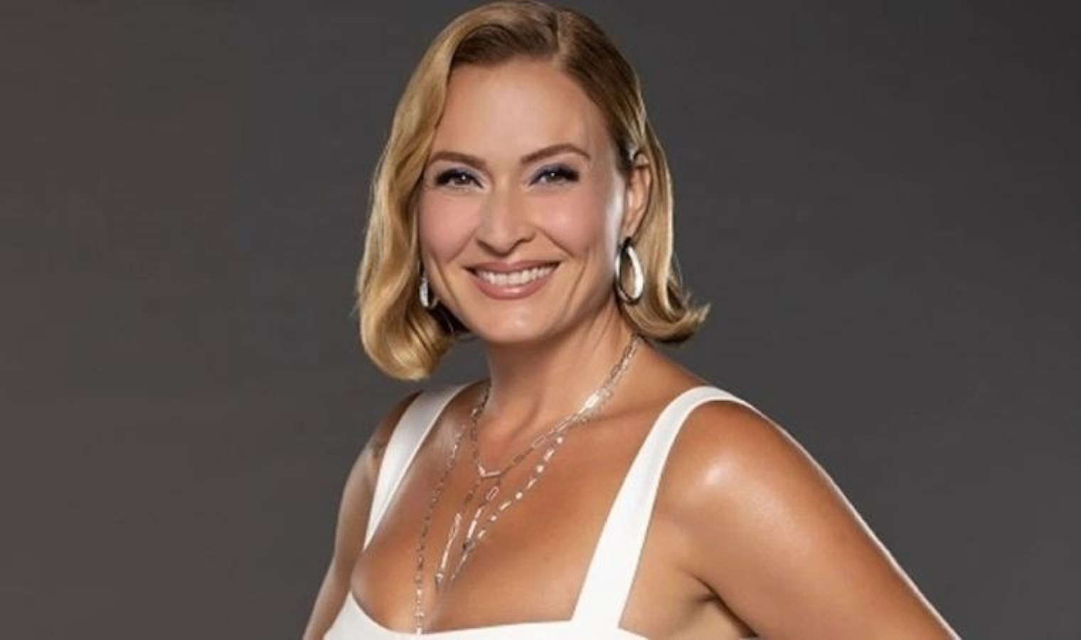 Sessizliğinin sebebini açıkladı: Ceyda Düvenci’nin annesi ölümden döndü