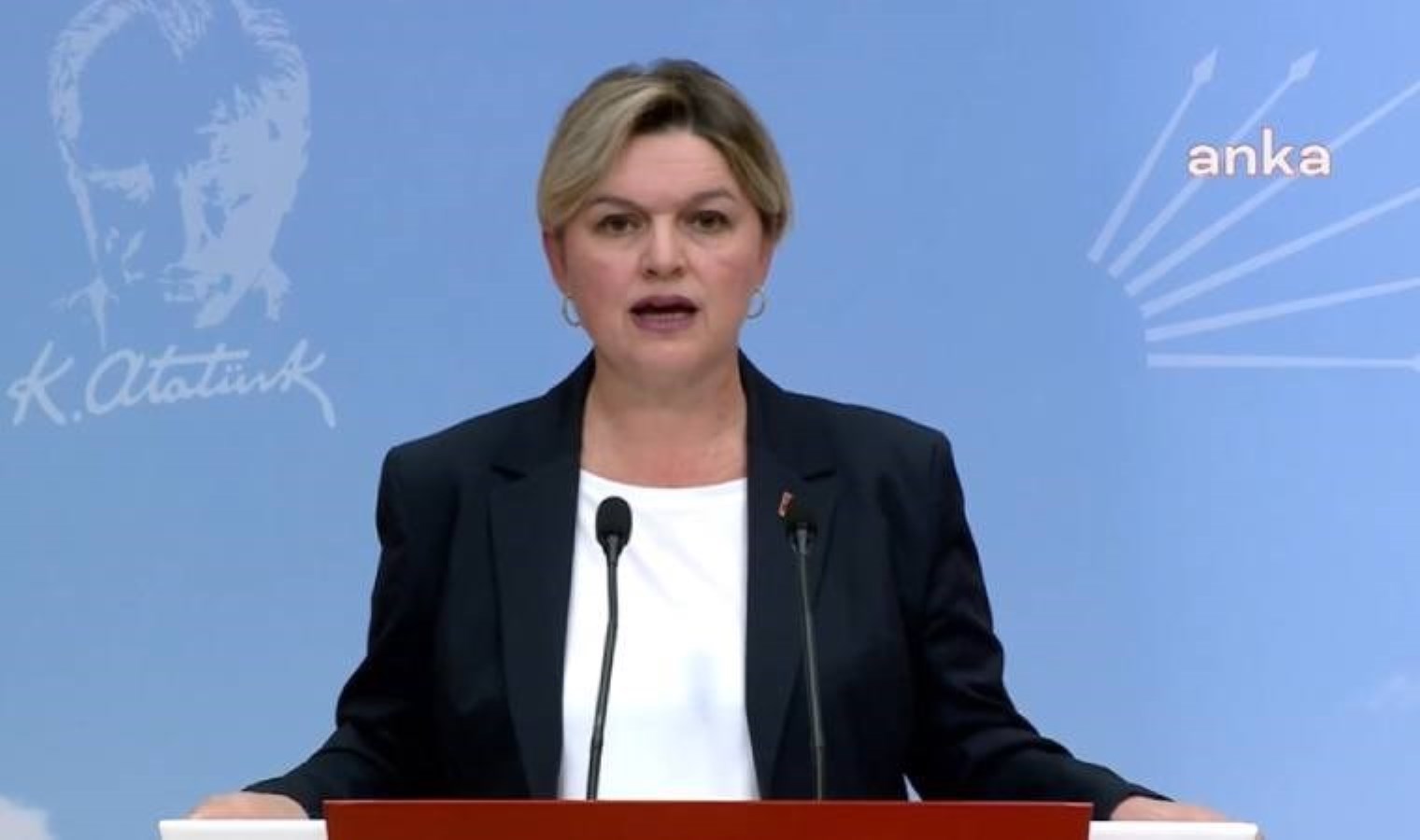 Son dakika… CHP Genel Sekreteri Selin Sayek Böke duyurdu: 2 günde 40 bin yeni üye!