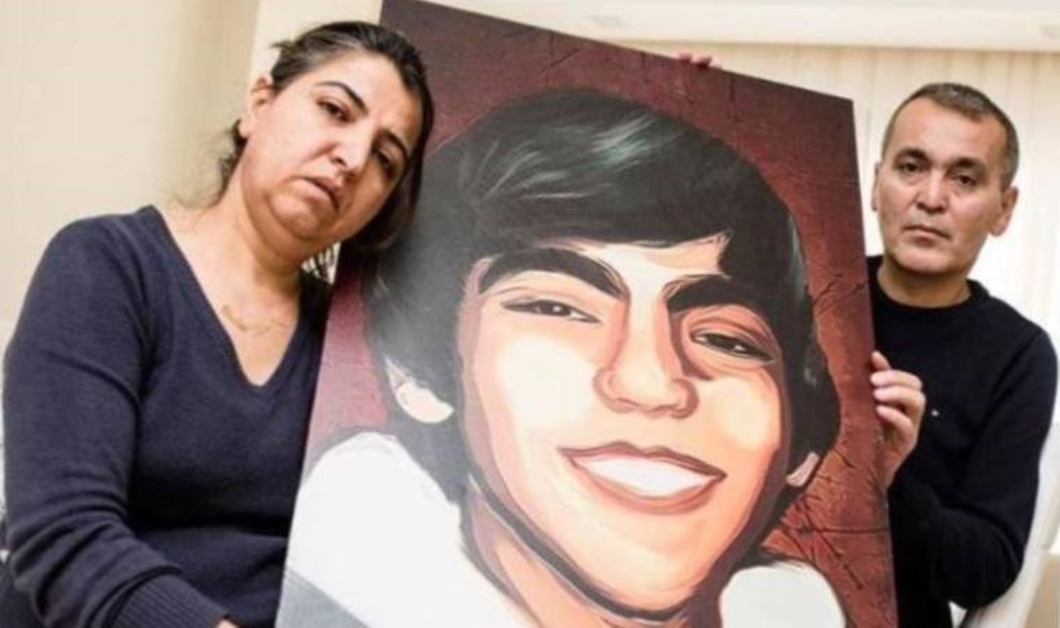 Son dakika… ‘Cumhurbaşkanına hakaret’ten yargılanıyorlardı: Berkin Elvan’ın anne ve babasına hapis cezası!