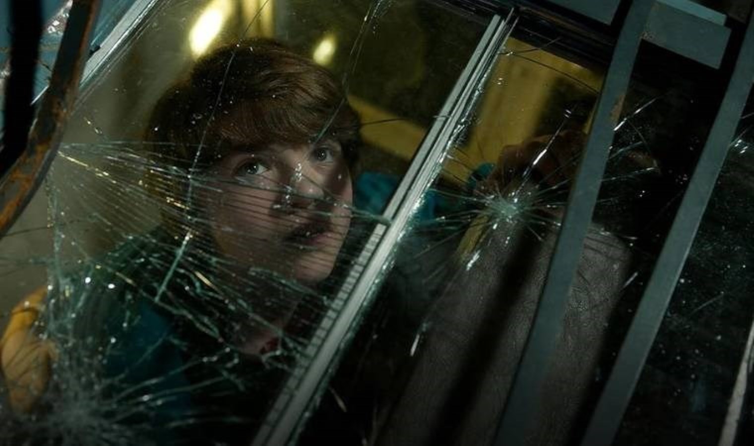 Super 8 filminin konusu ne? Super 8 filminin oyuncuları kim?