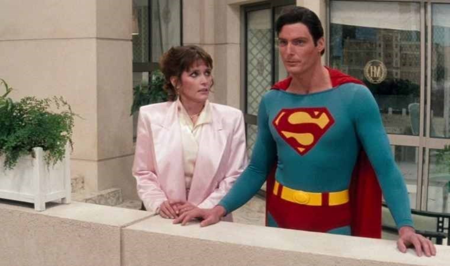 Superman 4 filminin konusu ne? Superman 4 filminin oyuncuları kim?