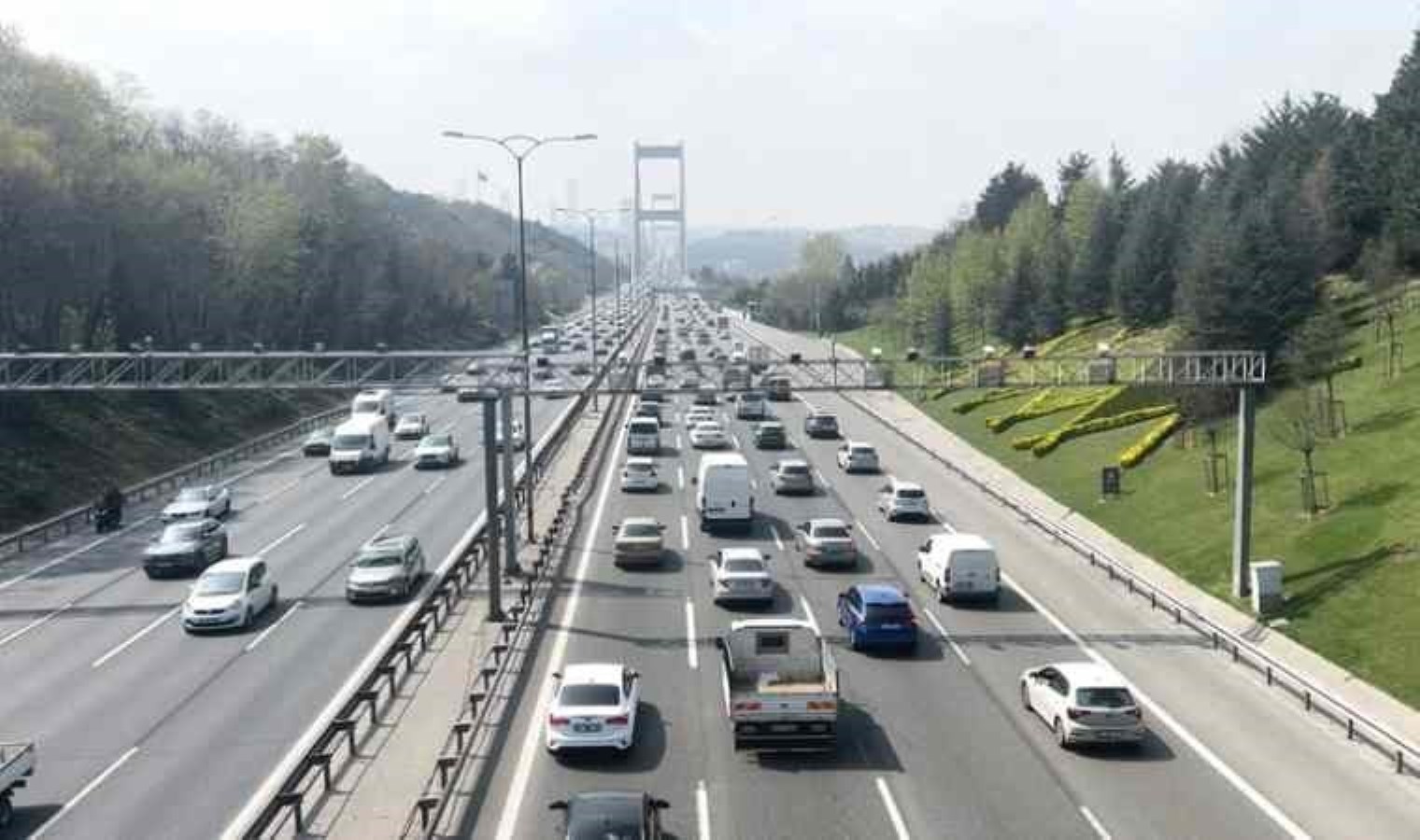 Tatilciler dönüyor: İstanbul’da araç yoğunluğu başladı!