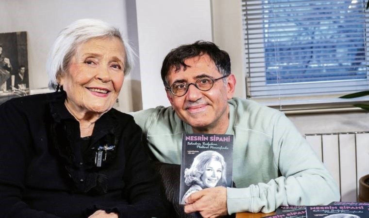 Türk müziğinin en önemli seslerinden Sipahi’nin yaşamı kitaplaştı: Müziğin hanımefendisi