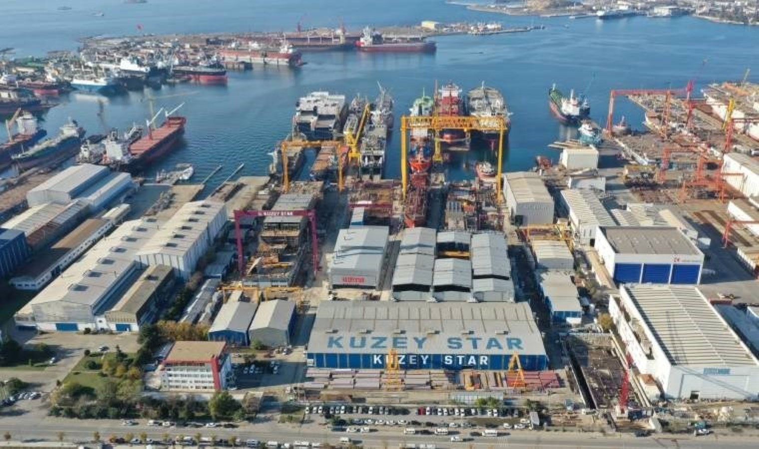 Tuzla’da işçi direnişine polis müdahalesi