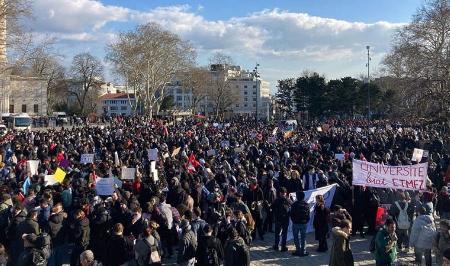 Üniversitelilerden tutuklular için yeni buluşma: Burhan Şeşen’den destek