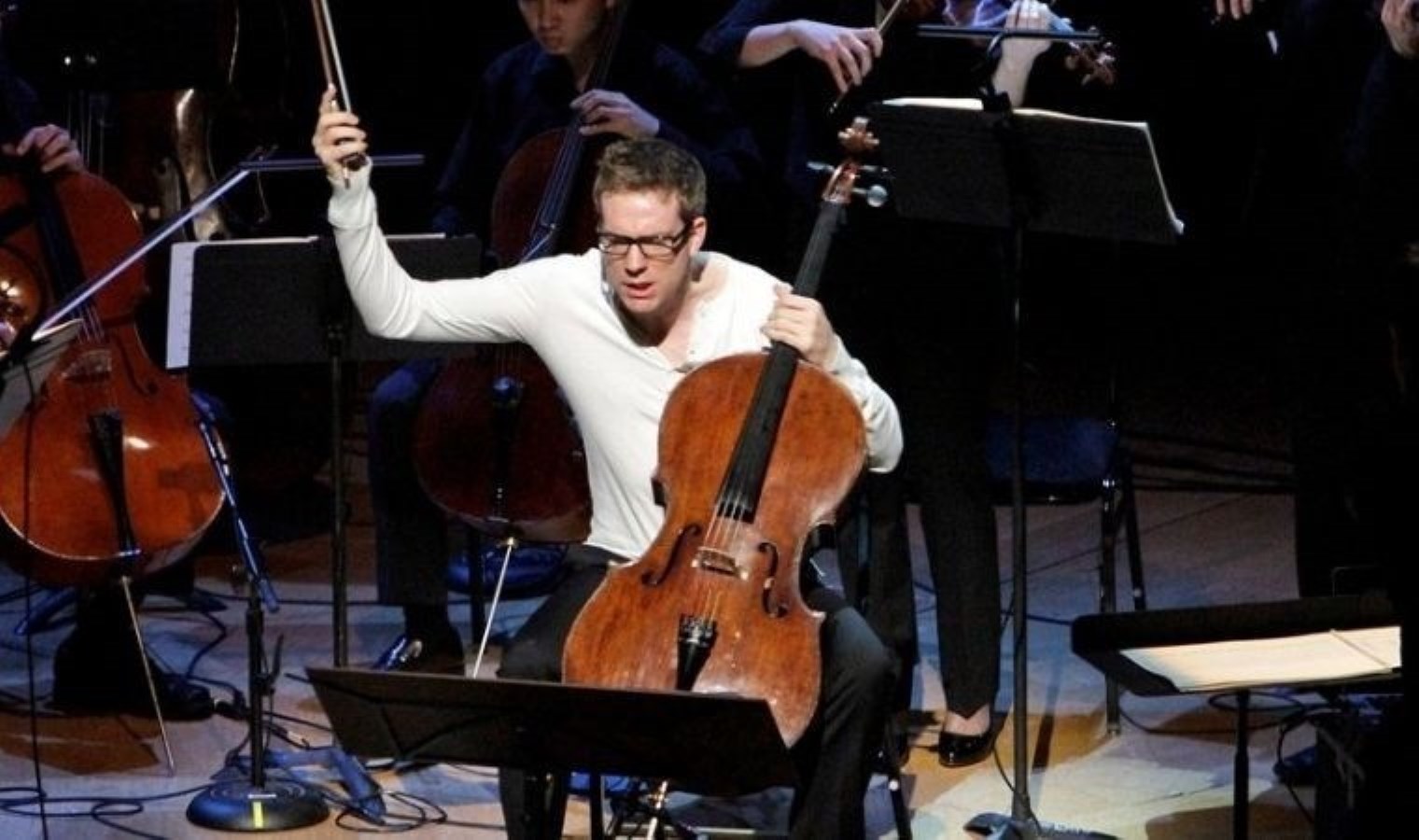 Ünlü çellist Johannes Moser, İzmir’de sahne alacak