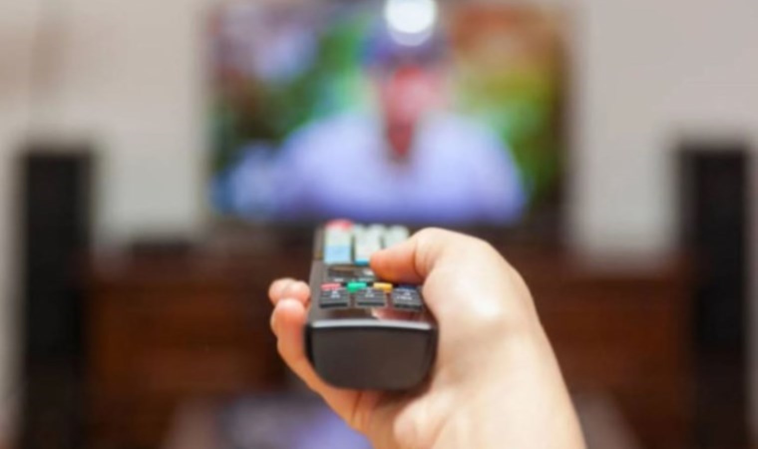 Ünlü isimleri televizyon ekranlarına döndürmüştü… Rekortmen iki diziden beklenmeyen final kararı!