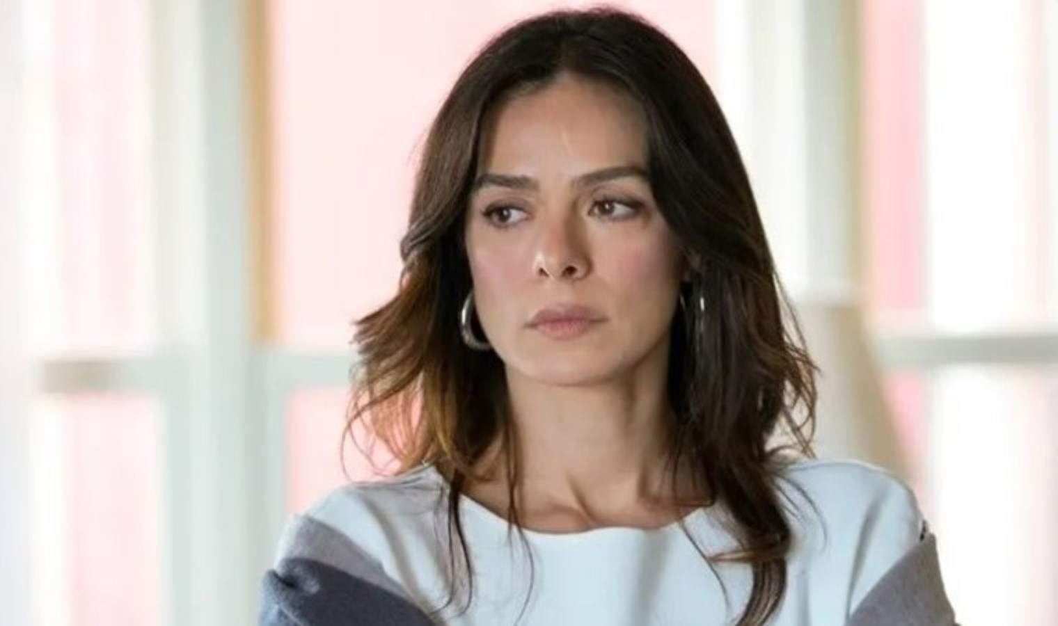 Ünlü oyuncudan İmamoğlu paylaşımı: ‘Korkunç günler’