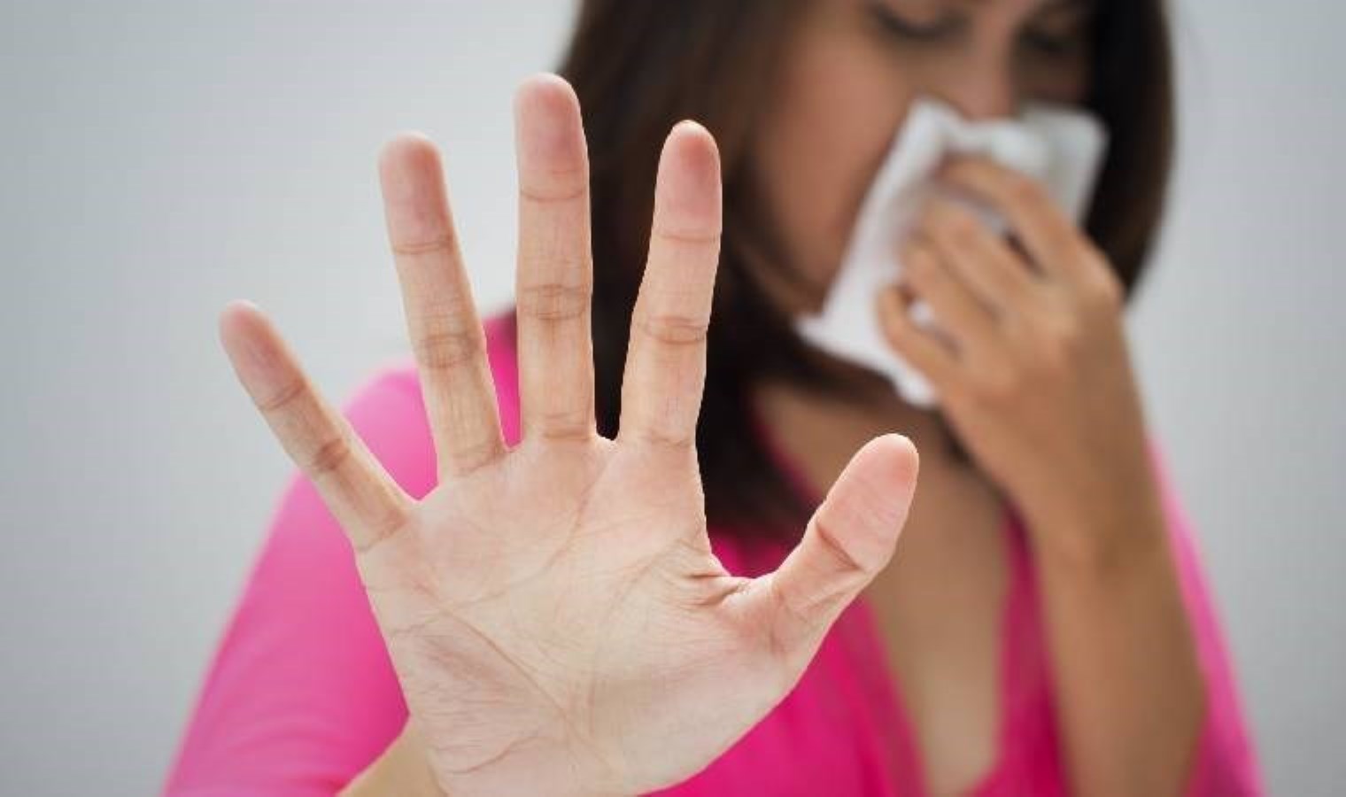 Vücudunuz alarm veriyor olabilir: Bağışıklık sisteminizin düşük olduğunu gösteren 9 belirti