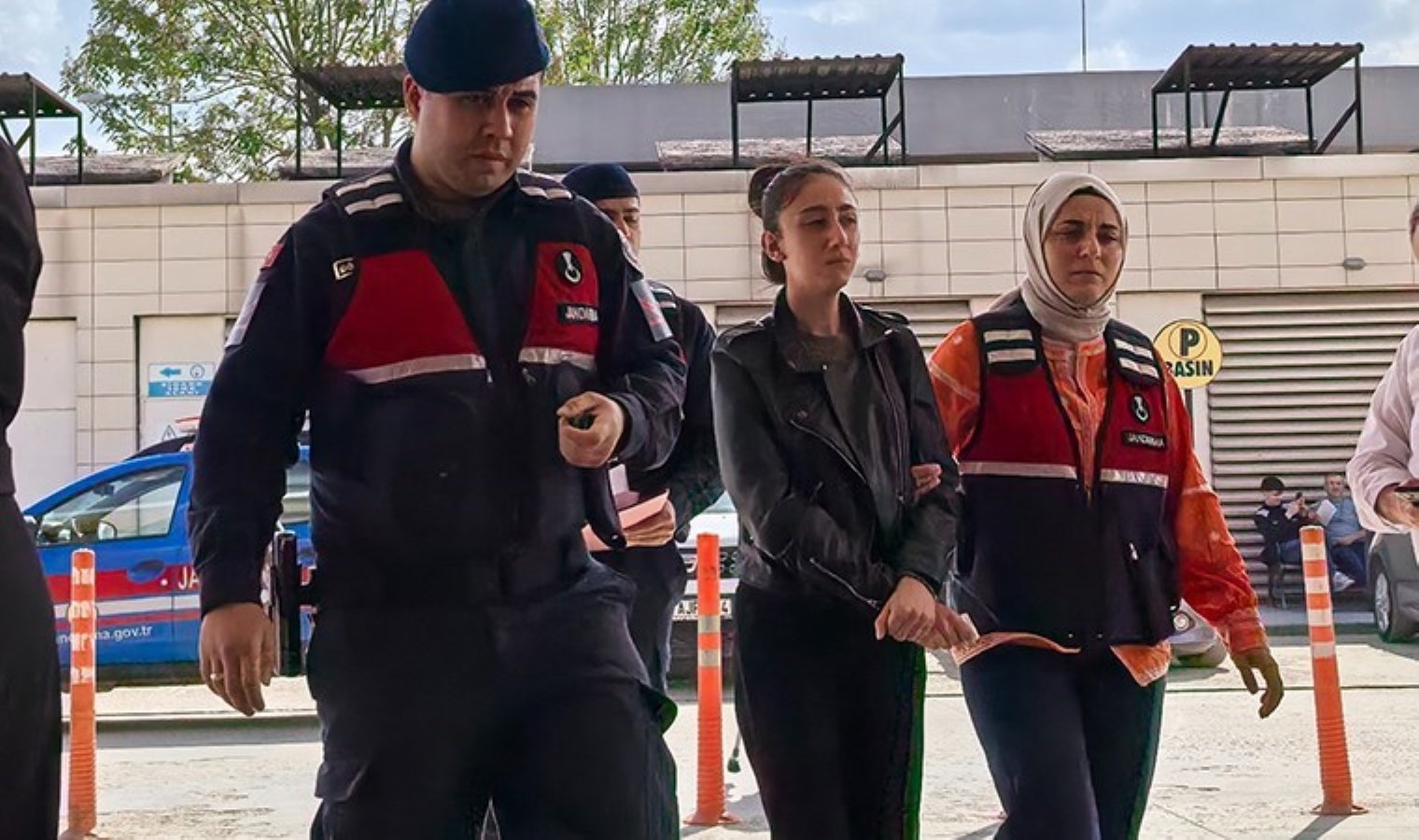 26 yaşındaki firari hükümlü, saklandığı evde yakalandı