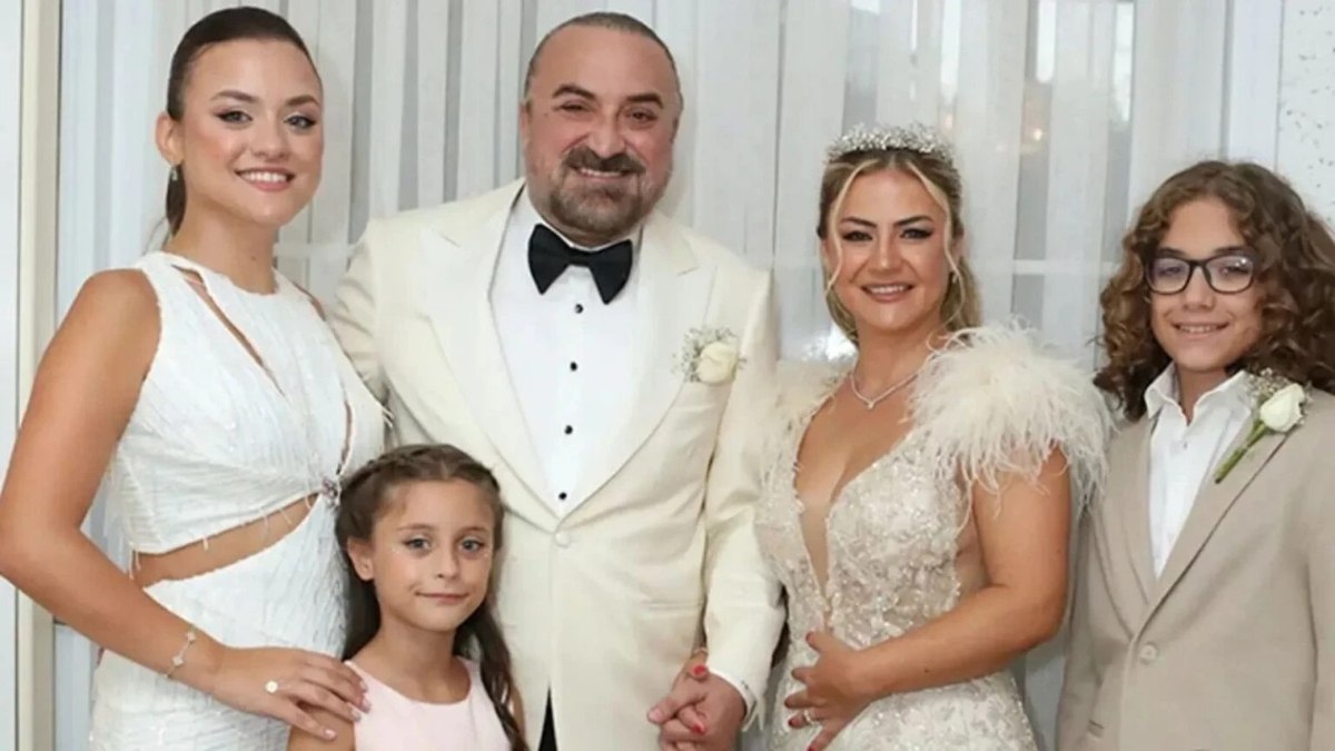 3 çocuk babası Volkan Konak’ın aile pozları! İşte Şimal, Derin ve Volkan Konak…