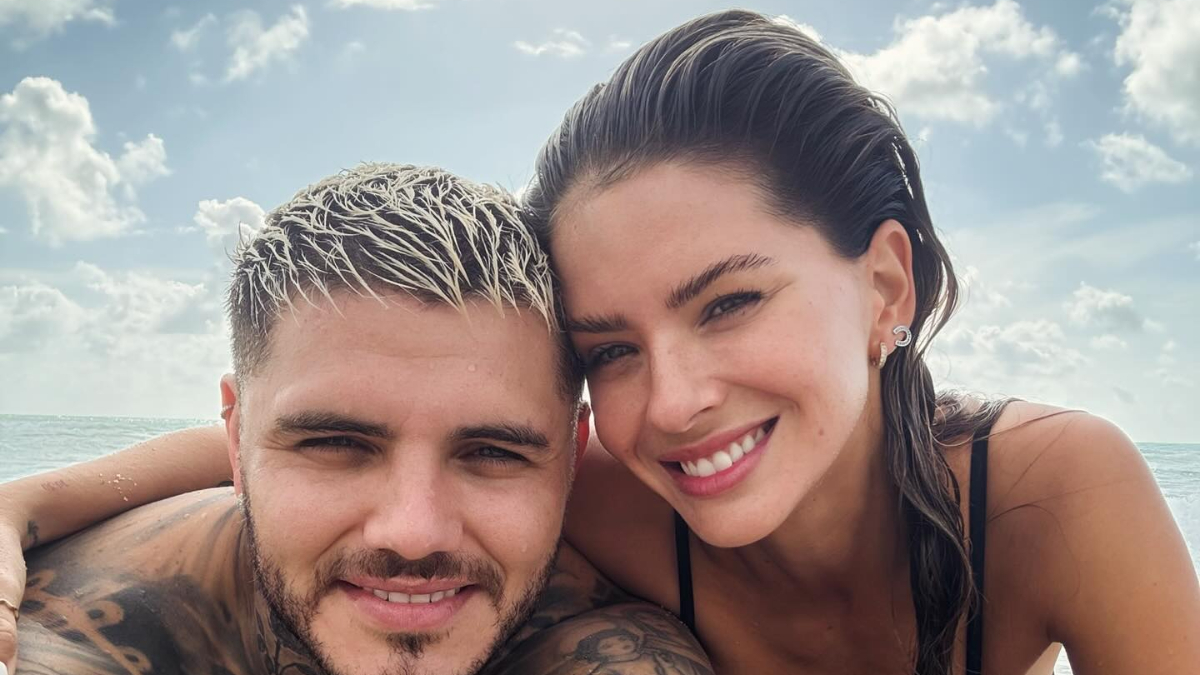 Amerika’da tatilde olan Mauro Icardi ve China Suarez’den yüzüklü fotoğraf geldi