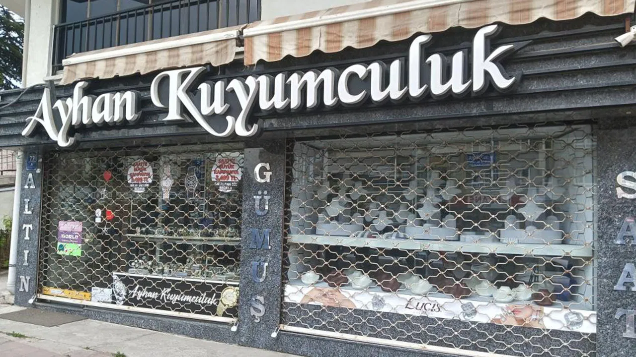 Ankara’da müşterilerini 100 milyon lira dolandıran kuyumcunun kaçtığı iddia edildi