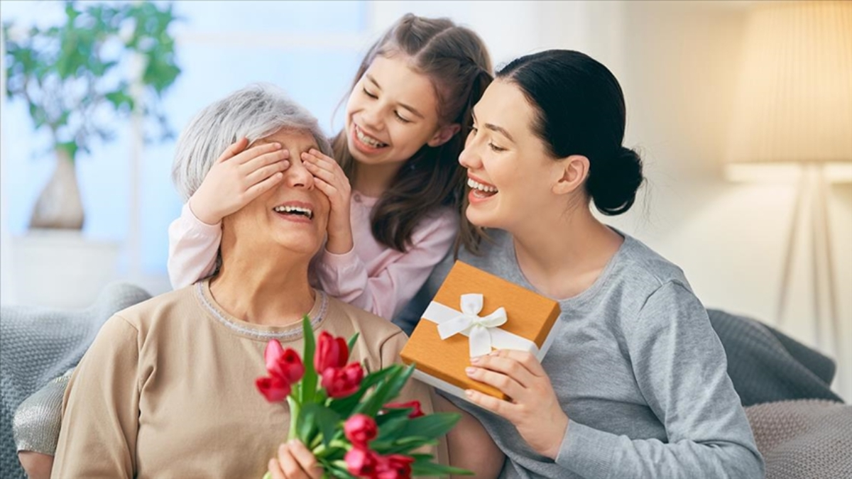 Anneler Günü’nde internetten en fazla tercih edilen hediyeler