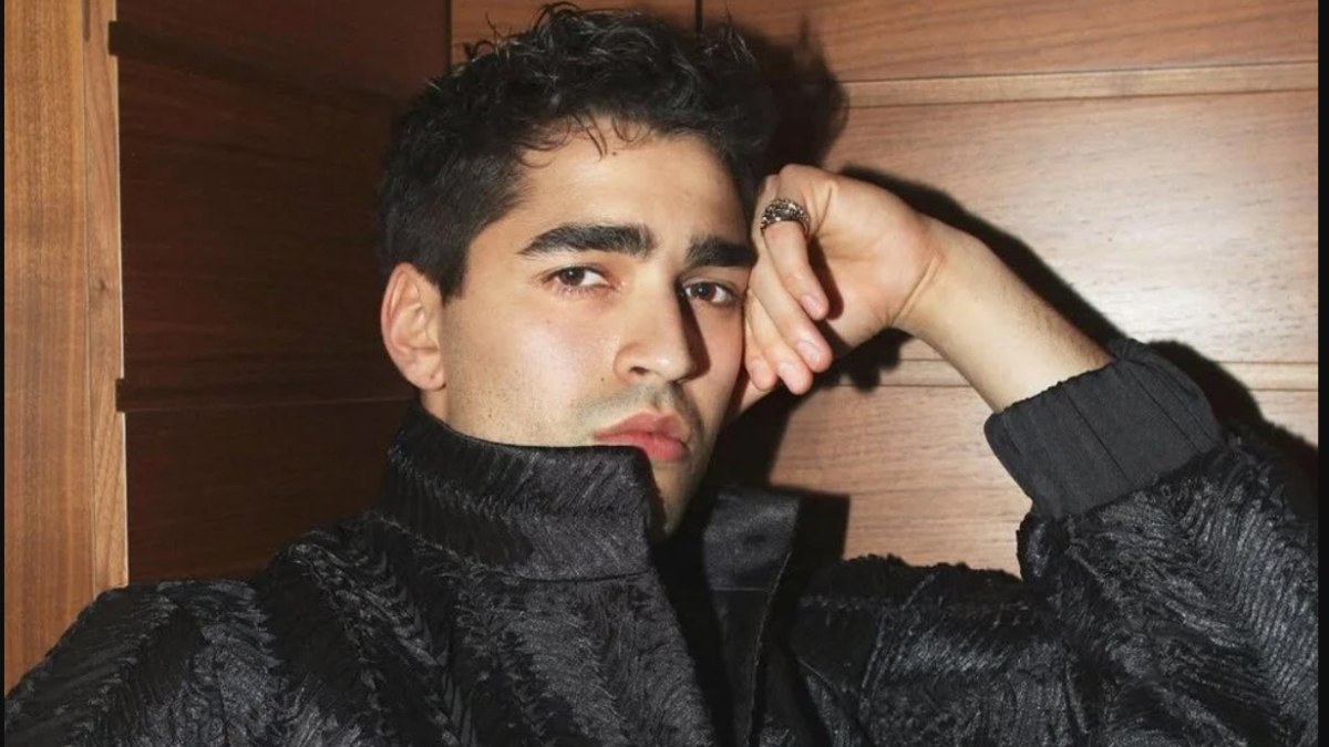 Askere gitmişti! Oyuncu Mert Ramazan Demir’dan ilk fotoğraf