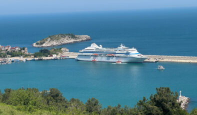 Bartın’ın Amasra ilçesi kruvaziyerlerin uğrak noktası oldu