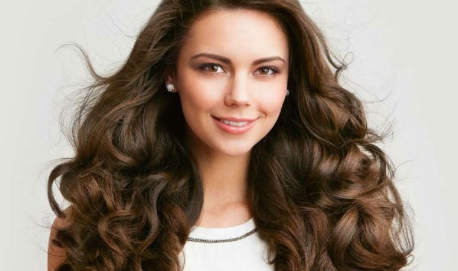 Basit yöntemlerle güçlü saçlara kavuşun: 3 adımda sağlıklı ve uzun saçlara sahip olmanın yolları