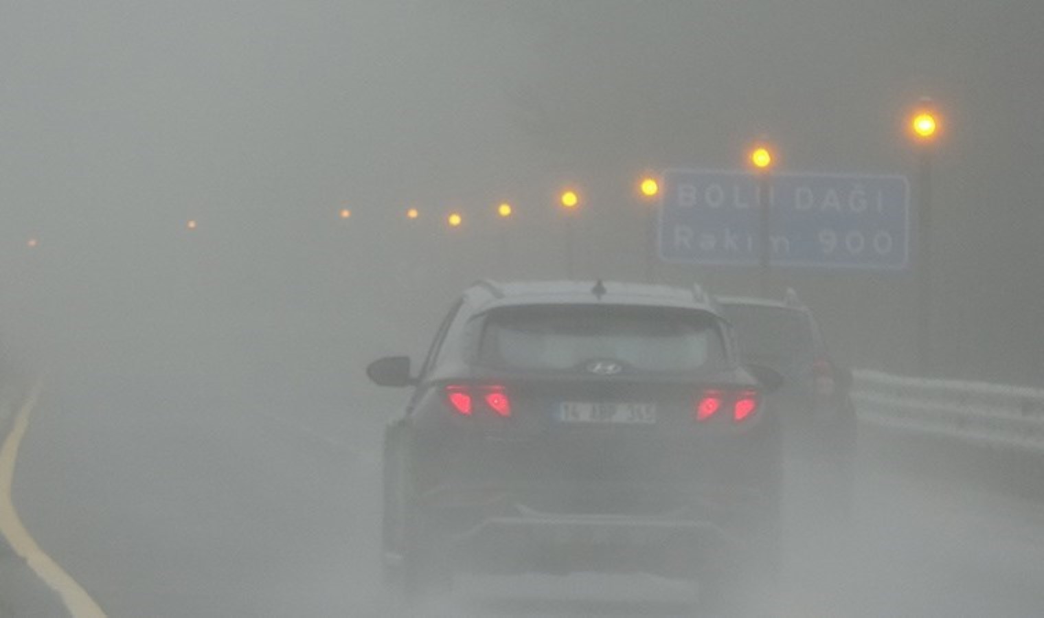 Bolu Dağı’nda sis etkili oldu