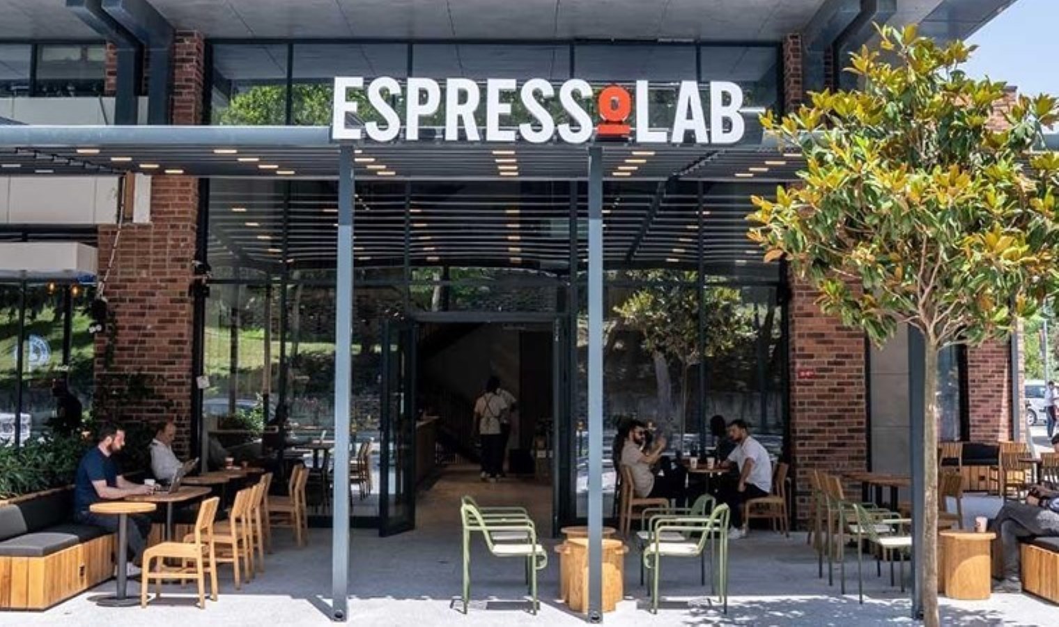 Boykot listesindeki Espressolab’den açıklama: ‘Devlet desteği almadan büyüdük, Topbaş ailesiyle ortaklık değil akrabalık var…’