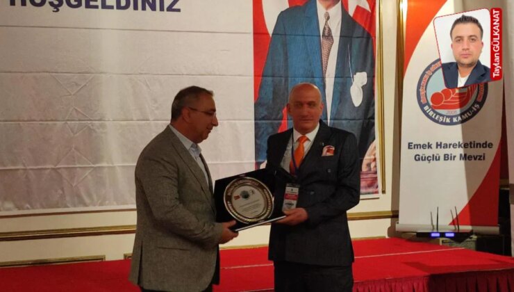 Büro-İş ‘İlelebet Cumhuriyet’ temasıyla yedinci olağan genel kurulunu düzenliyor: Büro-İş’ten gazetemize plaket