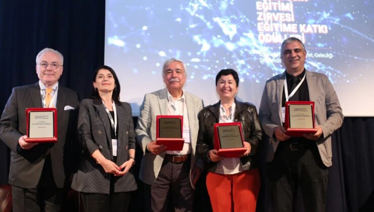 Cumhuriyet’in eğitim vizyonu zirvede yeniden yorumlandı