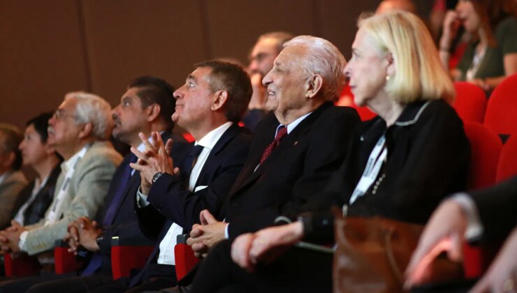 Cumhuriyet’in zirvesinde dijital çağda yeni modeller tartışıldı: Eğitimin geleceği nasıl olmalı?