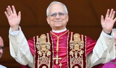 Deniz Berktay ile Kuzeyden Notlar: Papa, patrik ve Türkiye