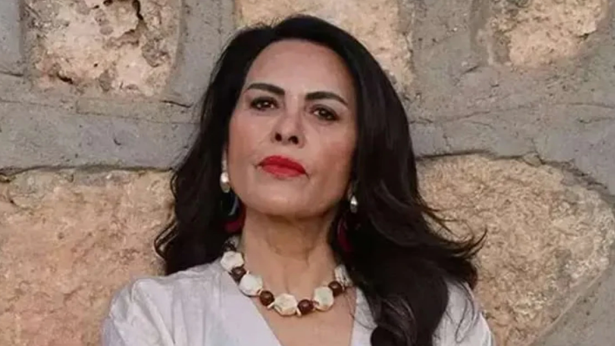 Diziden ayrılışı olay oldu! Uzak Şehir’in ‘Fikriye’si Nursel Köse hakkında yeni iddia