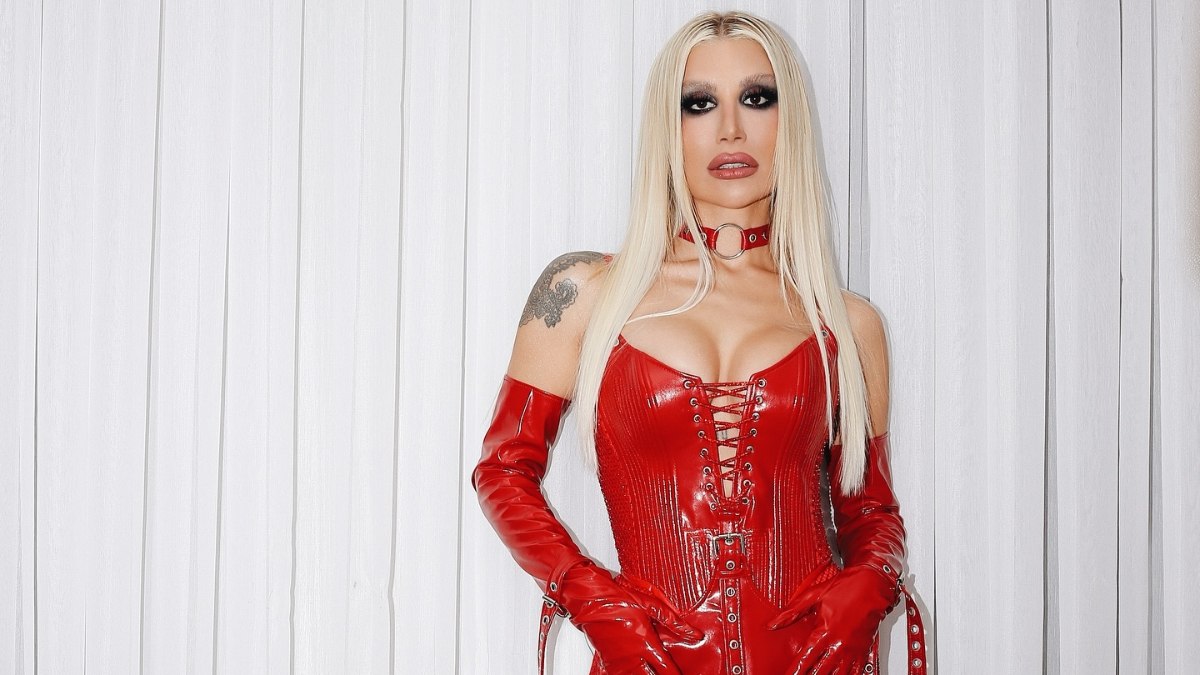 DJ Melih Kunukcu ile aşk yaşayan İrem Derici’den samimi açıklama: “Çocuğum babasına benzesin”