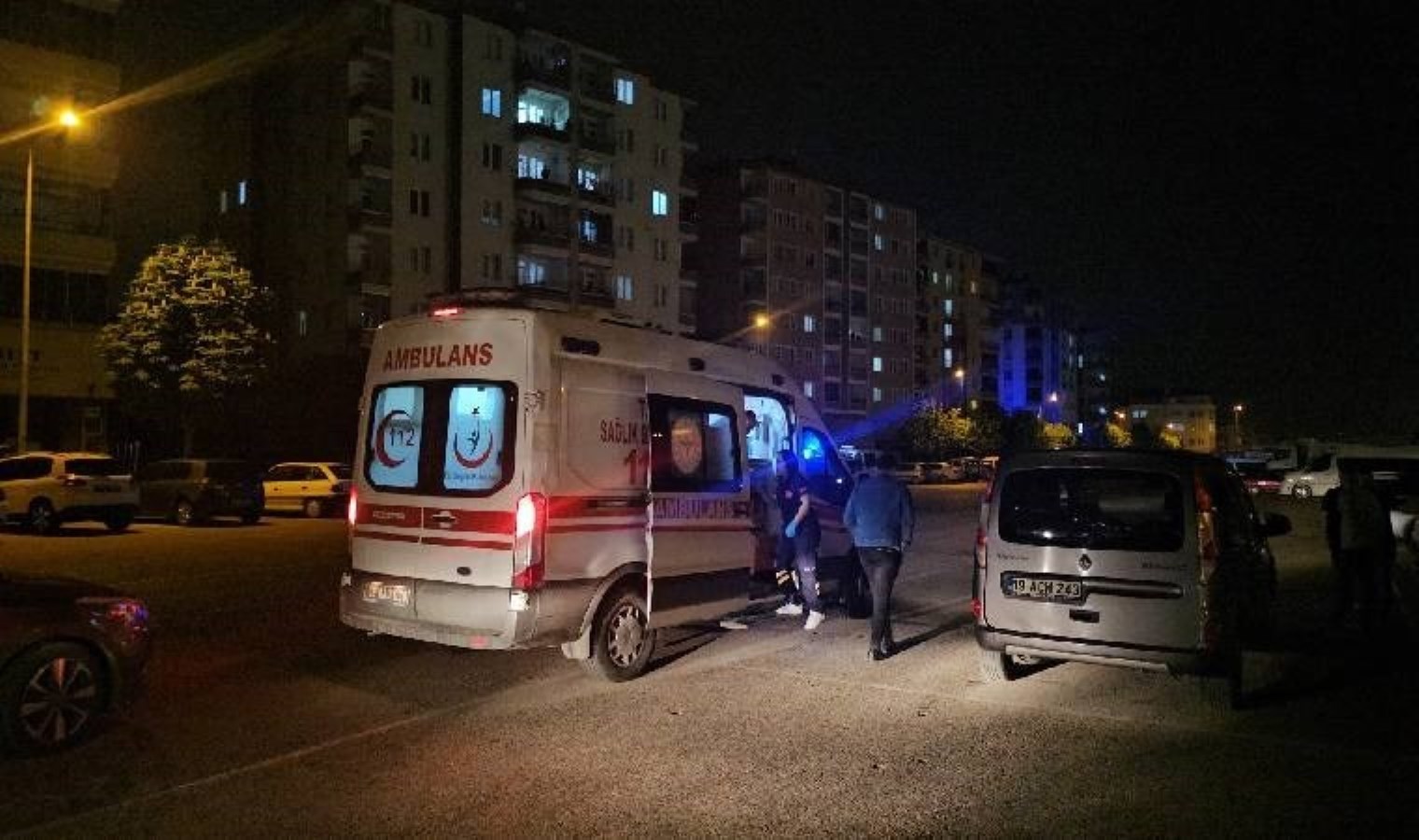 Dünürler arasında çıkan kavga kanlı bitti: Yaralılar var!