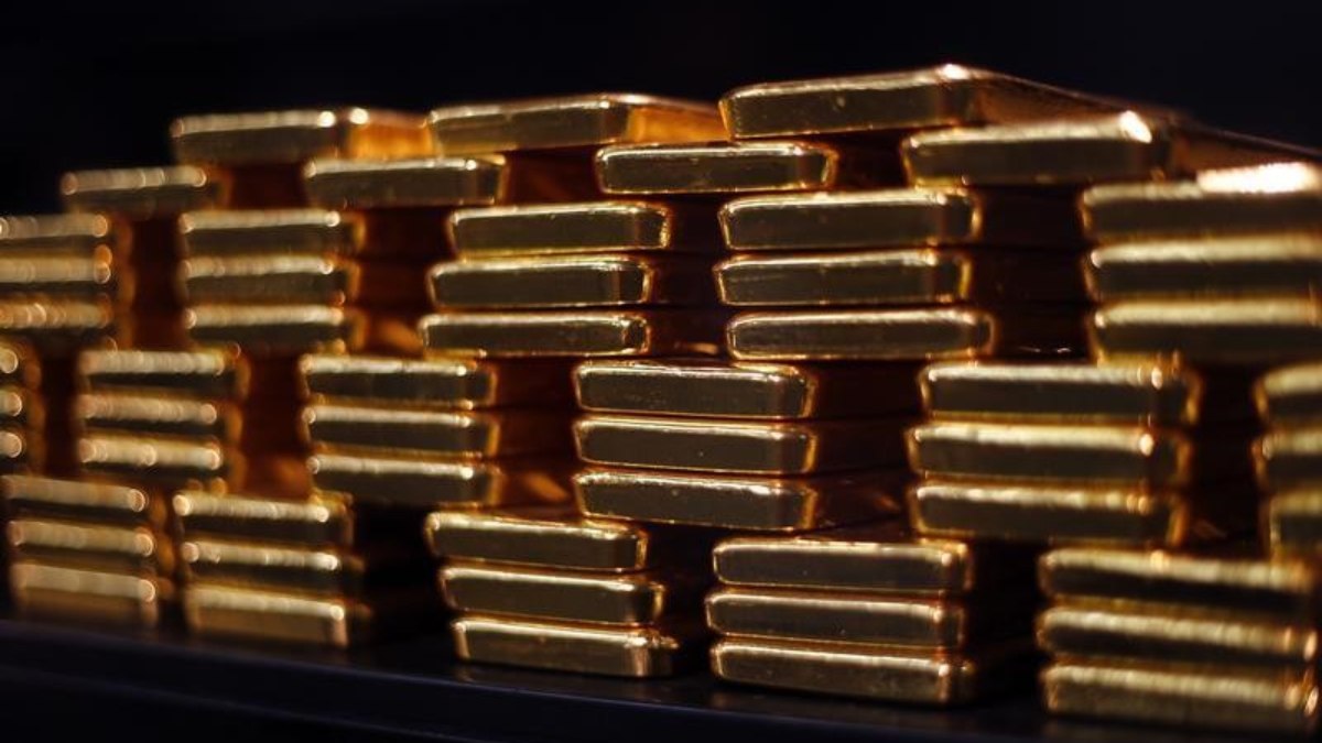 Dünya devleri altın tahminlerini artırdı