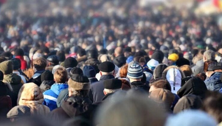 Ekmek kurası: 1.6 milyon kişi temizlik görevlisi olmak için başvurdu