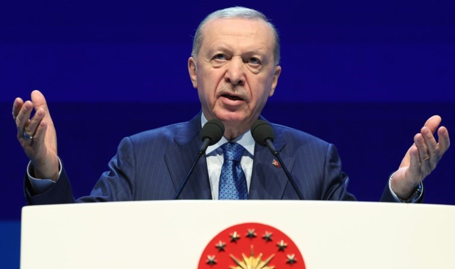 Erdoğan muhalefete ‘içki’ üzerinden yüklendi: ‘Affedersiniz rakının, viskinin, biranın, şarabın fiyatını dert ediyorlar…’