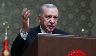 Erdoğan’dan dikkat çeken ‘makam’ çıkışı: ‘Gözlerinin yaşına bakmayız’