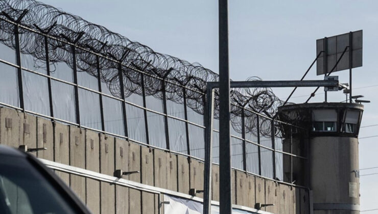 Filistin: İsrail hapishanelerindeki Filistinli çocuklar, açlık ve darba maruz kalıyor