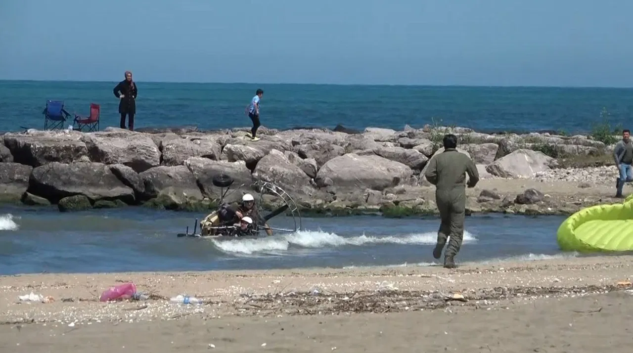 Giresun’da 19 Mayıs gösterisinde paramotor kazası: Pilot yaralandı