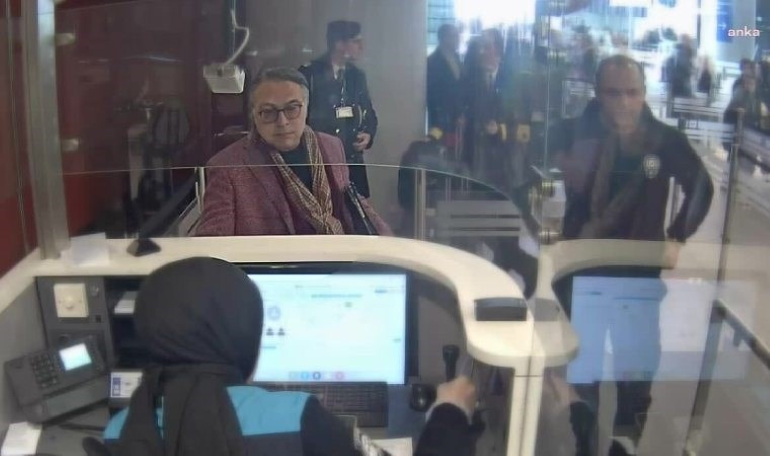 Gözaltına alınan Barbaros Şansal serbest bırakıldı