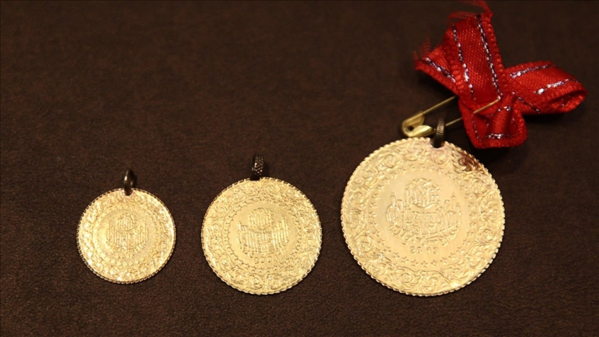 Gram altın, 4 bin liranın altına geriledi! Düşüş sürecek mi tartışmaları başladı