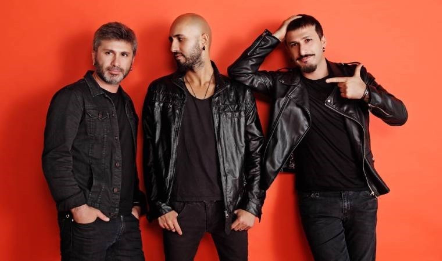 Harbiye Açıkhava konserlerinin açılışını yapan grubun solisti Duru ile konuştuk: 20 yıldır hep ‘Redd’