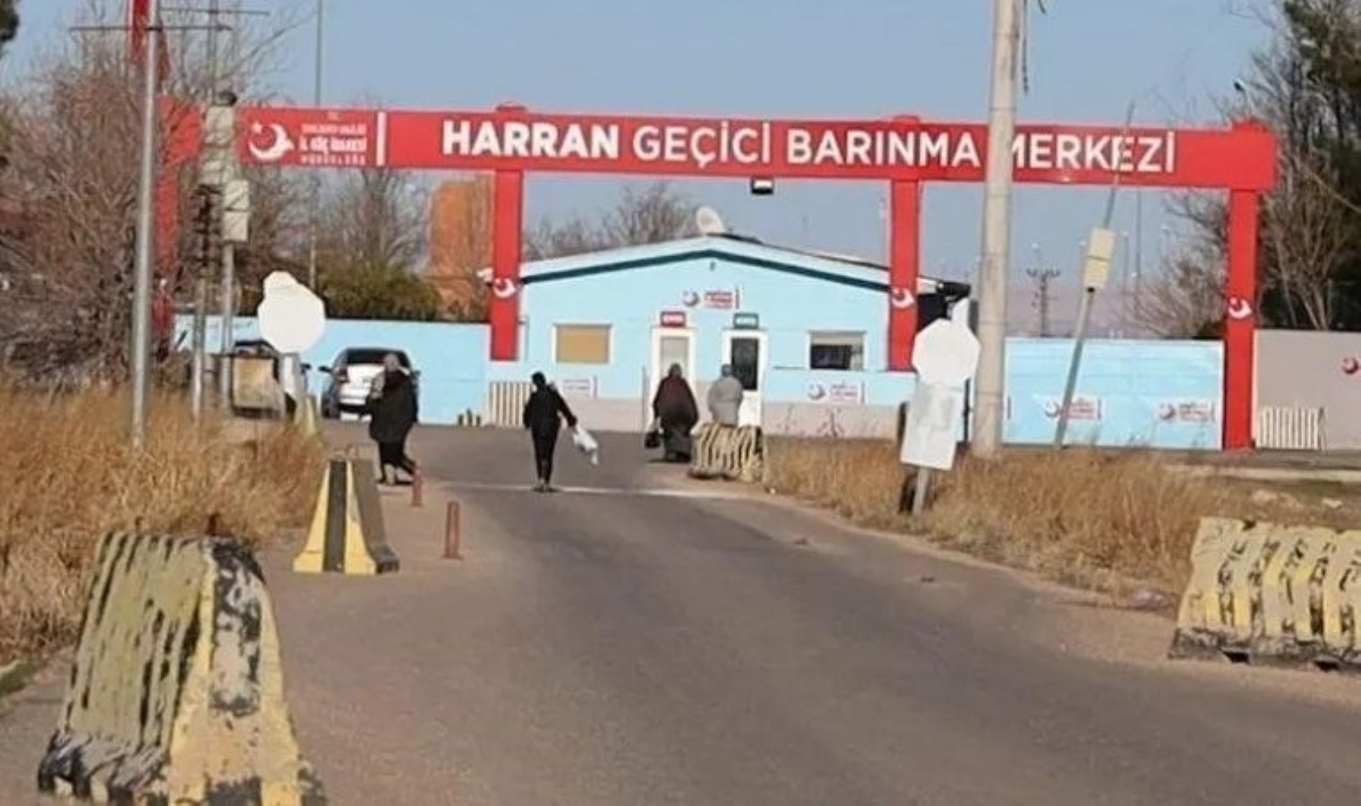 Harran Geçici Barınma Merkezi’nde 1,5 yaşındaki hasta bebeğe süt bile vermemişler!