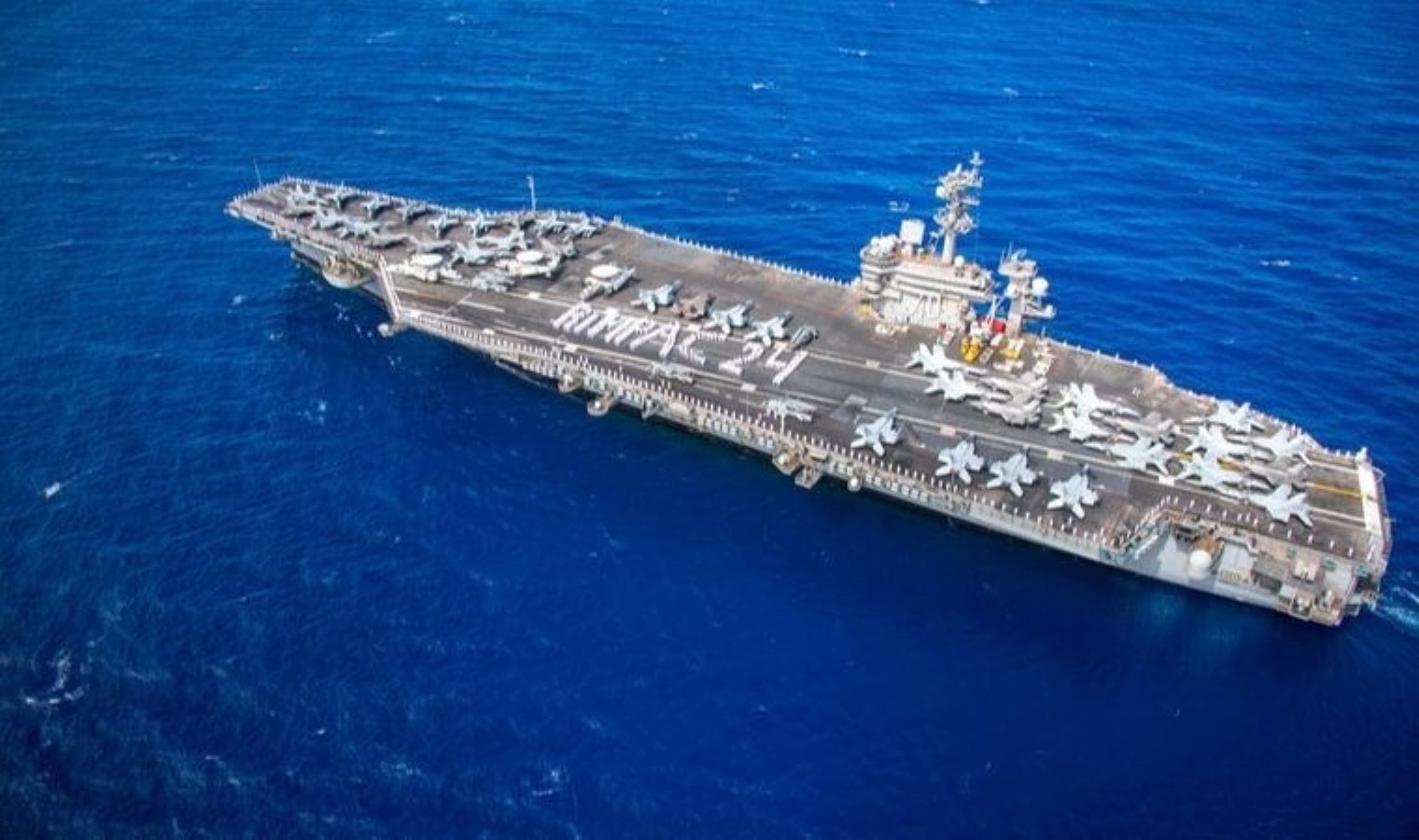 Husilerden ABD uçak gemisine saldırı