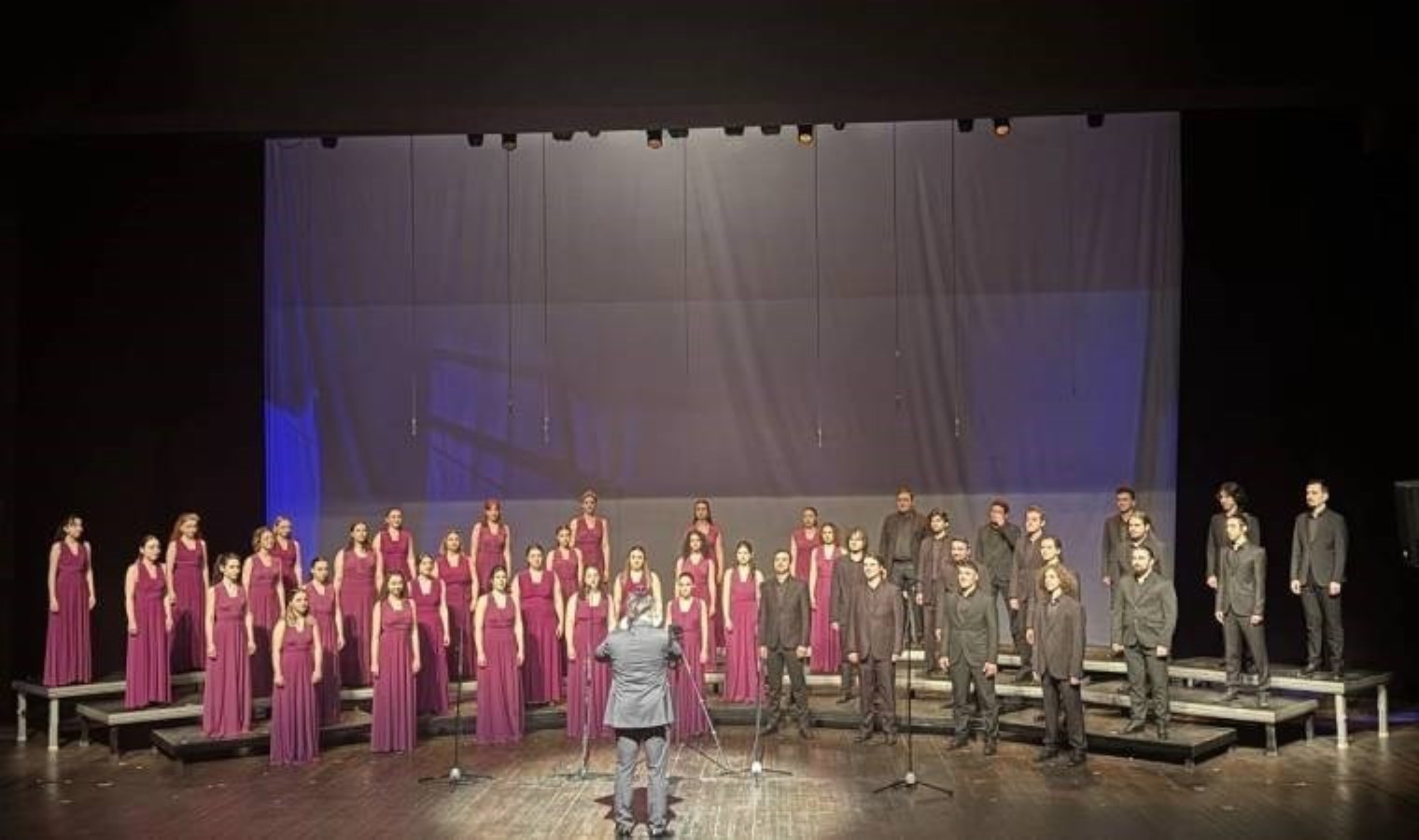 İBB Şehir Tiyatroları’nın düzenlediği festival ‘Gelecek, Peki Nasıl?’a odaklanıyor: İstanbul’da ‘Genç Günler’ zamanı