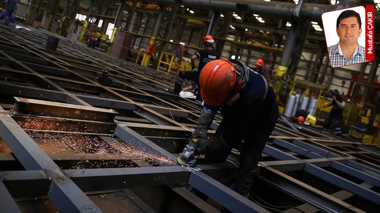 İktidar ekonomi ile övünürken, büyük firmalar işten çıkarmalara başladı! Prof. Hayri Kozanoğlu: ‘İşten çıkarmalar artacak’